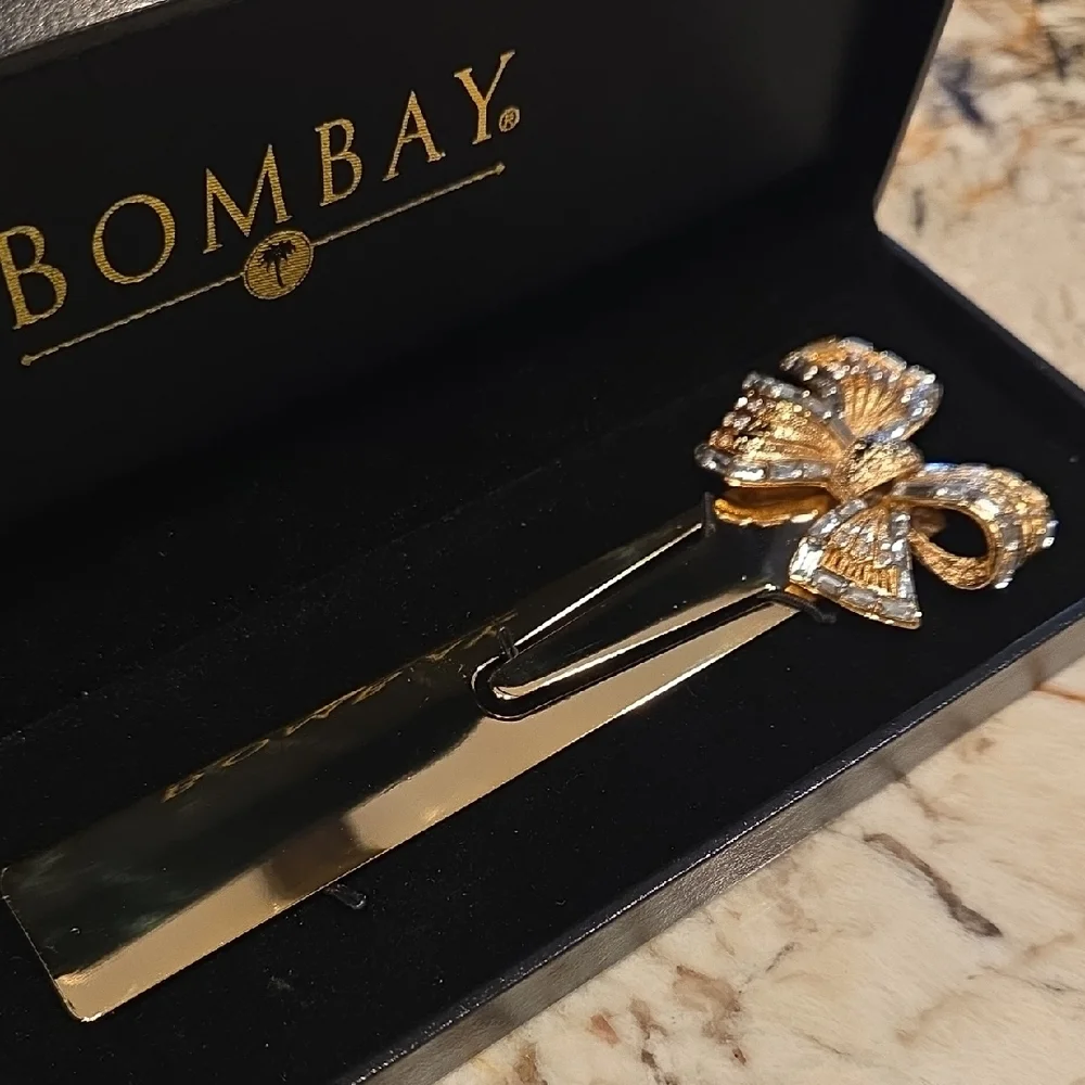 Bombay Book Mark Gold and Silver Bow